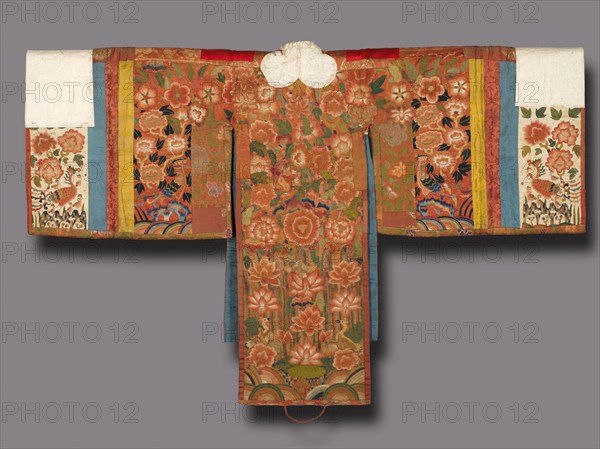 Bride's Robe, 1850-1950. Korea, Joseon dynasty (1392-1910). overall: 119.4 x 190.5 cm (47 x 75 in.)