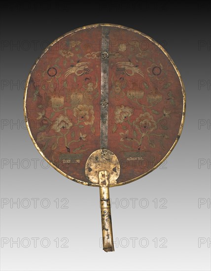 Embroidered Fan for Wedding Ceremony, 1850-1950. Korea, Joseon dynasty (1392-1910). diameter: 29.9 cm (11 3/4 in.).
