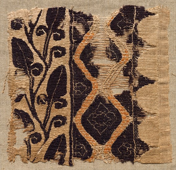 Fragment of a Large Cloth, Perhaps a Pallium, 400s - 500s. Egypt, Byzantine period, 5th - 6th period. Tabby weave, inwoven tapestry ornament; wool and linen; overall: 16 x 15.6 cm (6 5/16 x 6 1/8 in.).