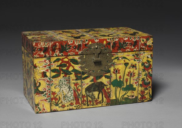 Box with Painted Ox Horn, 1800s. Korea, Joseon dynasty (1392-1910). Painted wood with flattened ox-horn inlay; overall: 16.5 x 28.6 cm (6 1/2 x 11 1/4 in.).