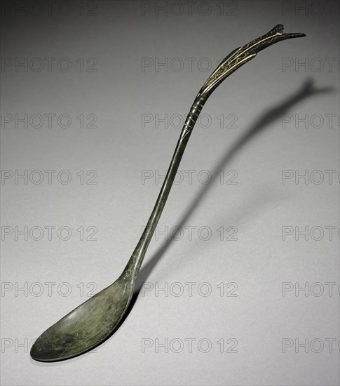 Spoon with Fish-Tail Design, 918-1392. Korea, Goryeo period (918-1392). Bronze; overall: 28.4 cm (11 3/16 in.).
