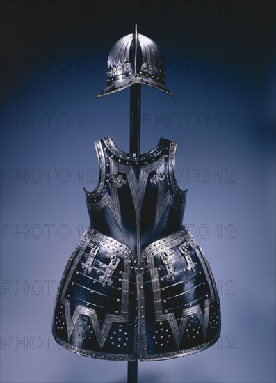 Pikeman’s Armor, c. 1620-1630. Netherlands, Dutch or Flemish, 17th century. Steel with brass rivets and black paint