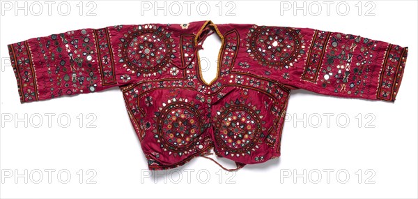 Bodice or Choli, 1800s. India, Cutch or Sind, 19th century. Embroidery; silk on silk satin with mirror-glass inserts; overall: 33 x 91.4 cm (13 x 36 in.)
