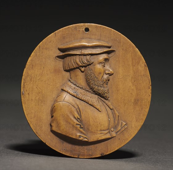 Portrait of a Man, 1523-1536. Christoph Weiditz (German, c. 1500-1559). Boxwood                    ; diameter: 5.5 cm (2 3/16 in.).