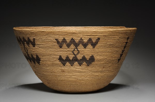 Food or Carrying Bowl, late 1800 - early 1900. California, Pala- Luiseno, Pala Mission, late 19th - early 20th century. Coiled; overall: 25.5 x 48.8 cm (10 1/16 x 19 3/16 in.).