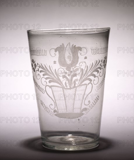 Beaker, late 1700s. America, late 18th century. Glass; diameter: 14 cm (5 1/2 in.); overall: 19.4 x 9.3 cm (7 5/8 x 3 11/16 in.).