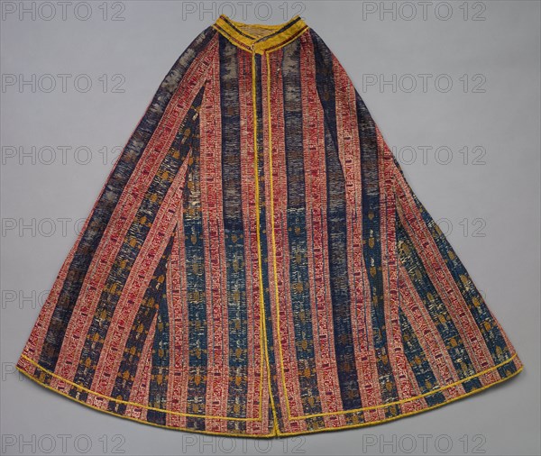 Striped silk mantle for a statue of the Virgin, late 1400s to 1500s. Spain, Granada, Nasrid period. Lampas: silk; average: 104.2 x 215.9 cm (41 x 85 in.)