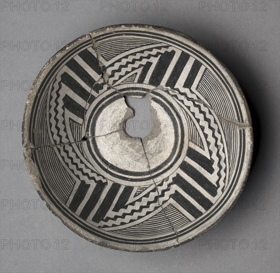 Bowl with Geometric Design (Four- Part Pinwheel), c 1000- 1150. Southwest, Mogollan, Mimbres, Pre-Contact Period, 11th-12th century. Ceramic; overall: 8.5 x 19 cm (3 3/8 x 7 1/2 in.).