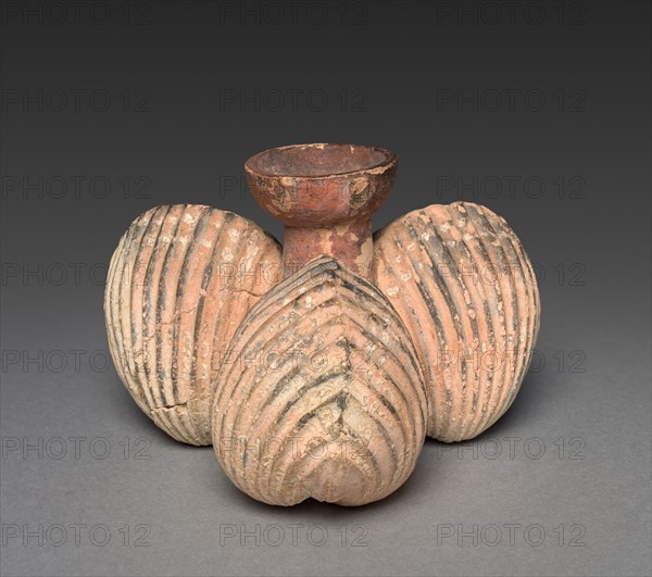 Cockleshell Aryballos, Late 6th- early 5th century BC. Greece, Attic, Late 6th- Early 5th century. Mold-made ceramic