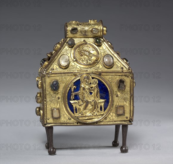 Reliquary in Purse Form, c. 1320. Germany, Upper Rhine, Southern Swabia, Gothic period, 14th century. Copper, gilded and engraved; glass; rock crystal; precious stones; wood core; overall: 17.2 x 13.4 x 7.7 cm (6 3/4 x 5 1/4 x 3 1/16 in.).