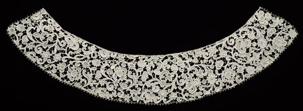 Needlepoint (Venetian Raised Point) Lace Collar, 17th century. Italy, Venice, 17th century. Lace, needlepoint: linen; overall: 43.2 x 128.5 cm (17 x 50 9/16 in.).