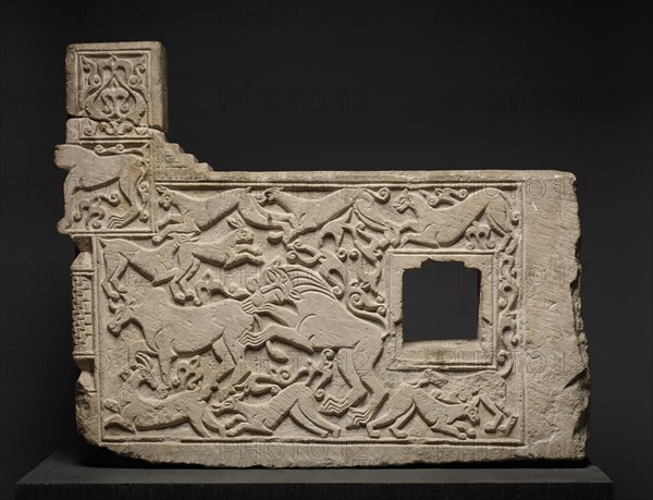 Balustrade Fragment with Animals, 1303-1304. Iran, probably Hamadan, Ilkhanid period (1256-1353). Limestone; overall: 66.7 x 83.8 x 10.6 cm (26 1/4 x 33 x 4 3/16 in.)