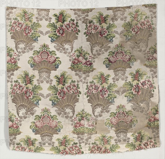Cover, early 1700s. Italy, early 18th century (period of Louis XIV, 1643-1715). Brocade; silk and metal; overall: 103 x 106.7 cm (40 9/16 x 42 in.).