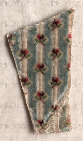 Textile Fragment, 1774-1793. France, late 18th century, Period of Louis XVI (1774-1793). Velvet; overall: 6.7 x 3.5 cm (2 5/8 x 1 3/8 in.)