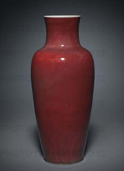Vase, 1662-1722. China, Jiangxi province, Jingdezhen, Qing dynasty (1644-1911), Kangxi mark and period (1662-1722). Porcelain with "ox-blood" glaze; overall: 40.7 cm (16 in.).
