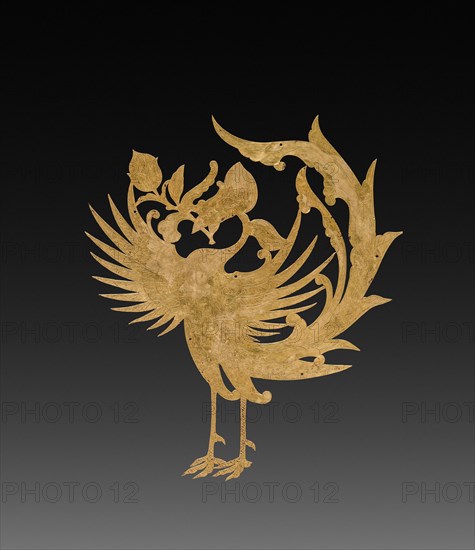 Textile Ornament(?): Phoenix, c. 8th century. China, Tang dynasty (618-907). Beaten gold with chased detail; overall: 13.3 x 10.7 cm (5 1/4 x 4 3/16 in.).