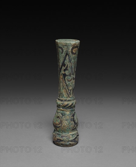 Shaft Mounting, 5th - 3rd century B. C.. China, Eastern Zhou dynasty (771-256 BC), Warring States period (475-221 BC). Bronze inlaid with gold and silver; overall: 14 cm (5 1/2 in.).