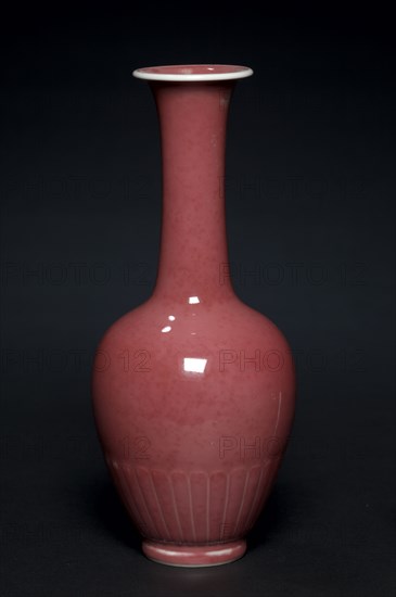 Lotus Petal Vase, 1662-1722. China, Jiangxi province, Jingdezhen, Qing dynasty (1644-1912), Kangxi period (1662-1722). Porcelain with "peach bloom" glaze; overall: 21.2 cm (8 3/8 in.).