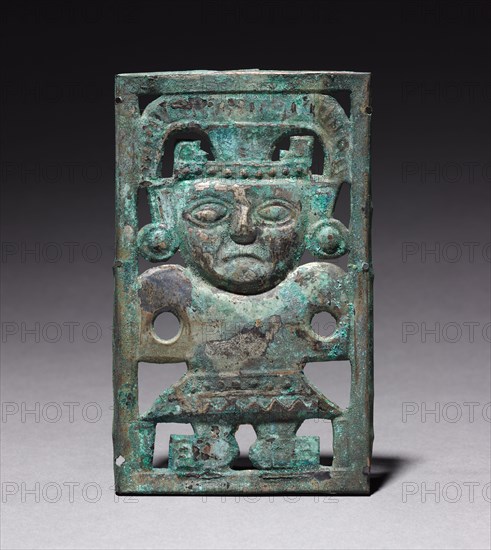 Plaque, 1300s-1400s. Peru, North Coast, late Chimu Culture, 14th-15th century. Bronze; overall: 15.3 x 9.4 cm (6 x 3 11/16 in.).