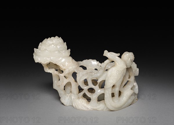 Three-Sectional Altar Group: Cylindrical Carving with Phoenix (base), Qing Dynasty. China, Qing dynasty (1644-1911). Jade; overall: 21.4 x 8 x 4.5 cm (8 7/16 x 3 1/8 x 1 3/4 in.); with base: 24.2 cm (9 1/2 in.); base: 6.9 x 10.4 x 5 cm (2 11/16 x 4 1/8 x 1 15/16 in.).
