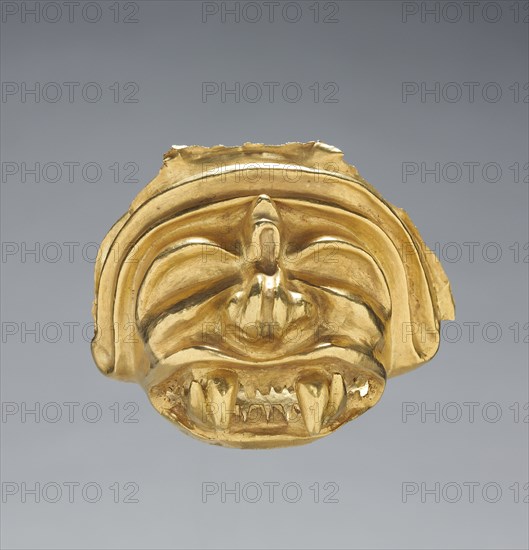 Mask, 200-1000. Peru, 3rd-10th Century. Gold; overall: 7 x 8.6 cm (2 3/4 x 3 3/8 in.).