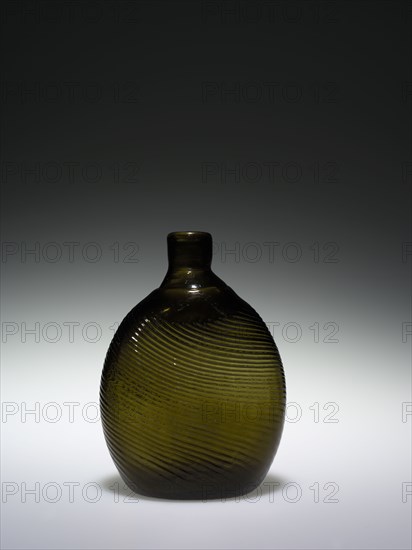 Pitkin Flask, 1800s. America, Ohio or Mid-Western, 19th century. Glass; average: 12.9 x 1.6 cm (5 1/16 x 5/8 in.); base: 3.9 x 5.8 cm (1 9/16 x 2 5/16 in.).