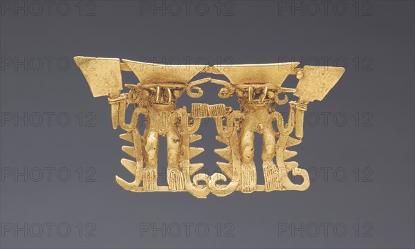 Bat-Nosed Figures Pendant, 1000-1550. Panama, Azuero Peninsula, Parita style, 11th-16th century. Cast gold; overall: 4.2 x 8.1 x 1.6 cm (1 5/8 x 3 3/16 x 5/8 in.).