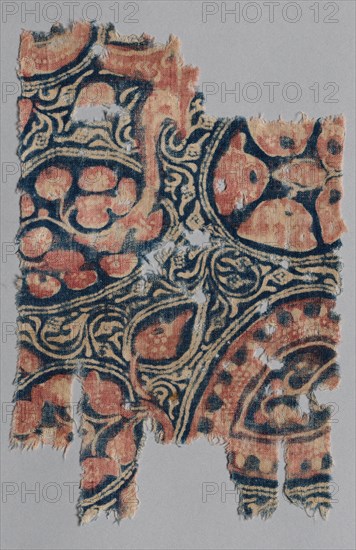 Fragment, 1400s (?). India, 15th century (?). Applied resist, painted mordant, dyed; cotton; overall: 24.5 x 15.9 cm (9 5/8 x 6 1/4 in.)