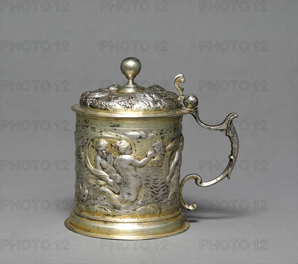 Tankard, c. 1680. Germany, Augsburg, 17th century. Silver; diameter of mouth: 11.5 cm (4 1/2 in.); overall: 16.6 cm (6 9/16 in.).
