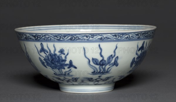 Bowl (wan) with Water Plants and Arabesques, 1506-21. China, Jiangxi province, Jingdezhen kilns, Ming dynasty (1368-1644), Zhengde mark and reign (1505-1521). Porcelain; diameter: 21.6 cm (8 1/2 in.); overall: 9.2 cm (3 5/8 in.).