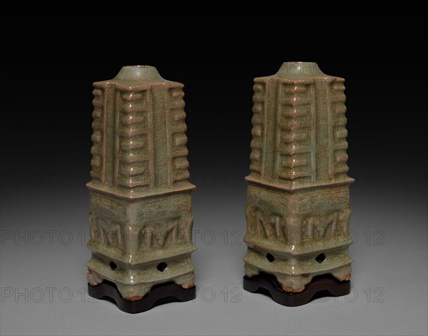 Pair of Vases in Shape of Cong: Southern Celadon Ware, 1271-1368. China, Zhejiang province, Yuan dynasty (1271-1368). Glazed buff stoneware; overall: 18.4 cm (7 1/4 in.).