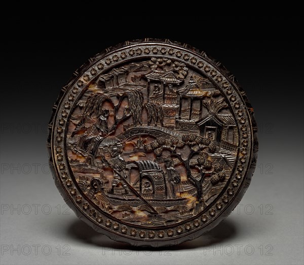 Fragrance Box (lid), 1700s. China, Qing dynasty (1644-1911). Tortoiseshell; diameter: 8.6 cm (3 3/8 in.).