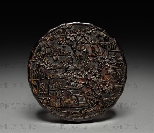 Fragrance Box (lid), 1700s. China, Qing dynasty (1644-1911). Tortoiseshell; diameter: 8.6 cm (3 3/8 in.).