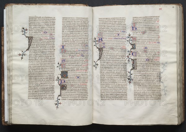 The Gotha Missal: Fol. 32v, Text, c. 1375. And workshop Master of the Boqueteaux (French). Ink, tempera, and gold on vellum; blind-tooled leather binding; codex: 27.1 x 19.5 cm (10 11/16 x 7 11/16 in.).