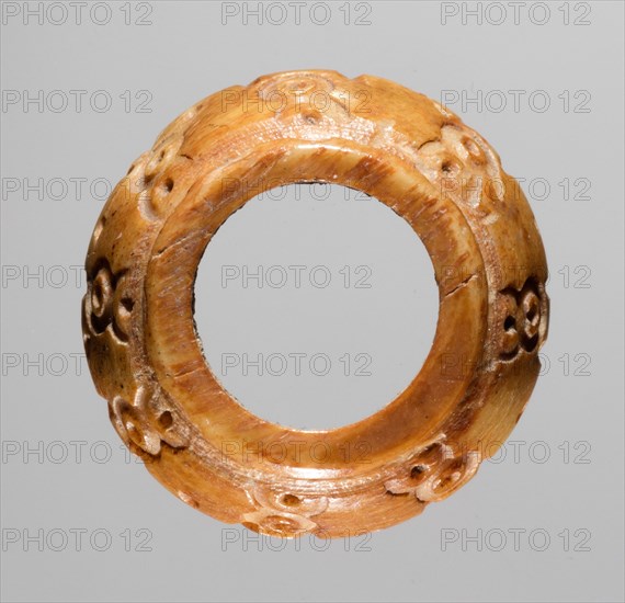 Spindle Whorl, 700s - 900s. Iran, early Islamic period, 8th - 10th century. Bone, incised; overall: 0.7 x 1.4 x 1.4 cm (1/4 x 9/16 x 9/16 in.)