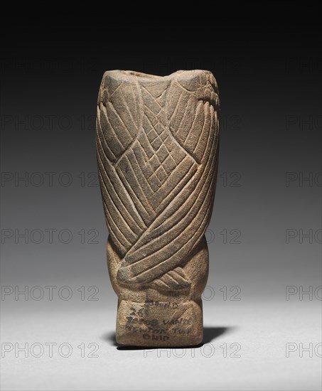 Bird Effigy Pipe, c 500 bc. America, North American Indian, Adena Mound, Ohio Mound Builders, Pre-Contact. Sandstone;