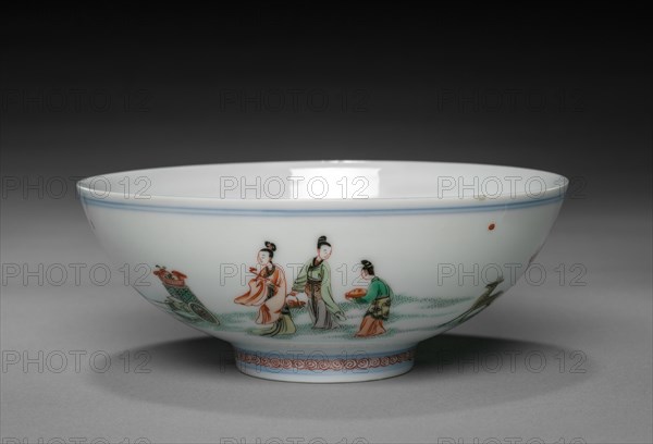 Bowl with Xiwangmu and Attendants, 1662-1722. China, Jiangxi province, Jingdezhen, Qing dynasty (1644-1911), Chenghua mark (1465-1487) but Kangxi period (1662-1722). Porcelain with famille verte overglaze enamel decoration; diameter: 14.3 cm (5 5/8 in.); overall: 17.8 cm (7 in.).