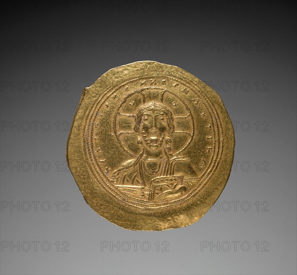 Nomisma with Constantine IX Monomachus (obverse), 1042-1055. Byzantium, 11th century. Gold; diameter: 2.9 cm (1 1/8 in.).