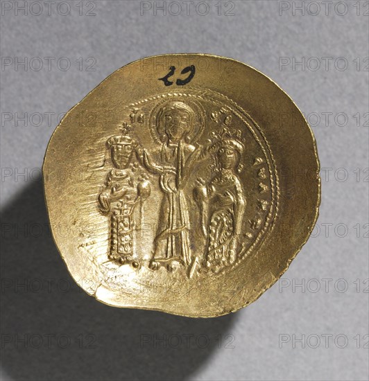 Nomisma with Eudocia and Romanus IV Diogenes (obverse), 1068-1071. Byzantium, 11th century. Gold; diameter: 2.7 cm (1 1/16 in.).
