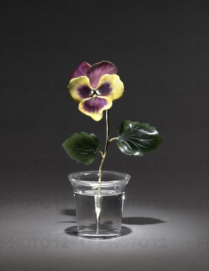 Pansy, late 1800s - early 1900s. Firm of Peter Carl Fabergé (Russian, 1846-1920). Gold, jade, enamel, rock crystal; overall: 11.8 x 4.8 cm (4 5/8 x 1 7/8 in.).