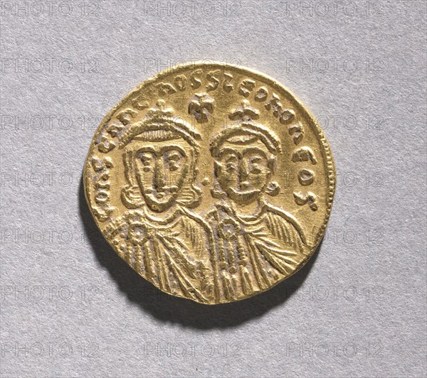Solidus wtih Leo IV the Khazar and His Father Constantine V Copronymus (reverse), c. 751-775. Byzantium, 8th century. Gold; diameter: 2 cm (13/16 in.).