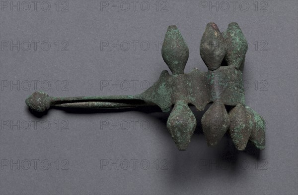 Fibula, c. 500 BC. Italy, Etruscan, late 6th Century BC. Bronze; overall: 8.9 cm (3 1/2 in.).