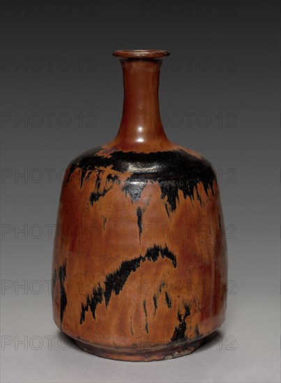 Bottle Vase: Seto Ware, first half of 17th century. Japan, Aichi Prefecture, Seto Kilns or Gyu Prefecture, Mino Kilns, late Monoyama (1573-1615) - early Edo (1615-1868) periods. Slip glazed stoneware; overall: 25.3 cm (9 15/16 in.).