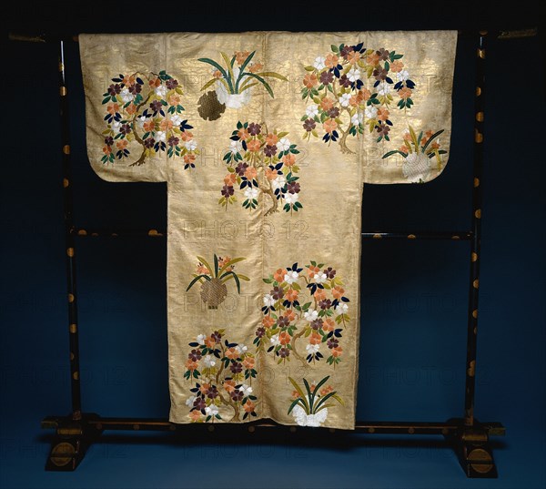 Noh Robe, late 17th century. Japan, Nuihaku Period. Embroidery, silk and applied gold leaf on silk ground; overall: 164 x 138 cm (64 9/16 x 54 5/16 in.)