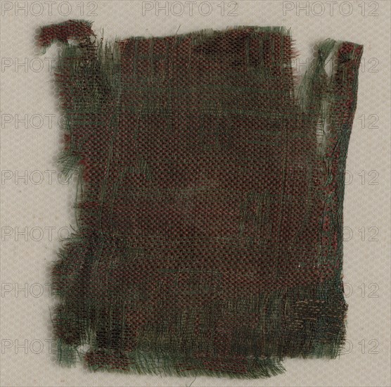 Three Fragments of Italian Gothic Silk, 1300s. Italy, 14th century. Lampas weave, brocaded; silk and gold thread; overall: 7.5 x 8.5 cm (2 15/16 x 3 3/8 in.)