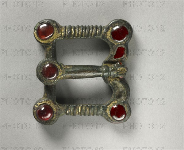 Buckle with Animal-Shaped Thorn and Belt Plate, 400s. Sarmato-Gothic, Migration period, 5th century. Bronze with traces of gilding and garnets; overall: 4.3 x 4.5 cm (1 11/16 x 1 3/4 in.)