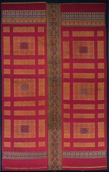Silk curtain from the Alhambra palace, 1300s. Spain, Granada, Nasrid period. Lampas and taqueté: silk; overall: 438.2 x 271.8 cm (172 1/2 x 107 in.)