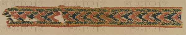Panel from a Large Curtain, Overlapping Leaves, 300s-400s. Egypt, Byzantine period, 4th-5th century. Tapestry weave sewn on plain weave ground; undyed linen and dyed wool; overall: 14.7 x 79.5 cm (5 13/16 x 31 5/16 in.)
