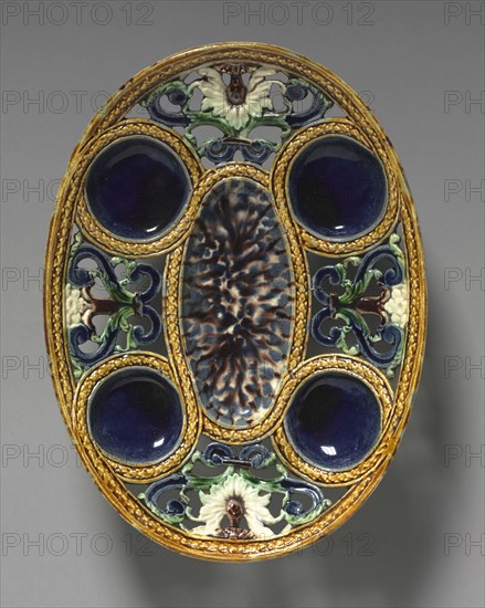 Oval Dish, late 1500s. Circle of Bernard Palissy (French, 1510-1589). Earthenware and lead glazes; overall: 30 x 22.6 cm (11 13/16 x 8 7/8 in.).