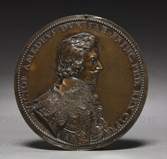Portrait of Victor Amedeus of Savoy, 1636. Guillaume Dupré (French, 1576-1643). Bronze; diameter: 11.3 cm (4 7/16 in.).